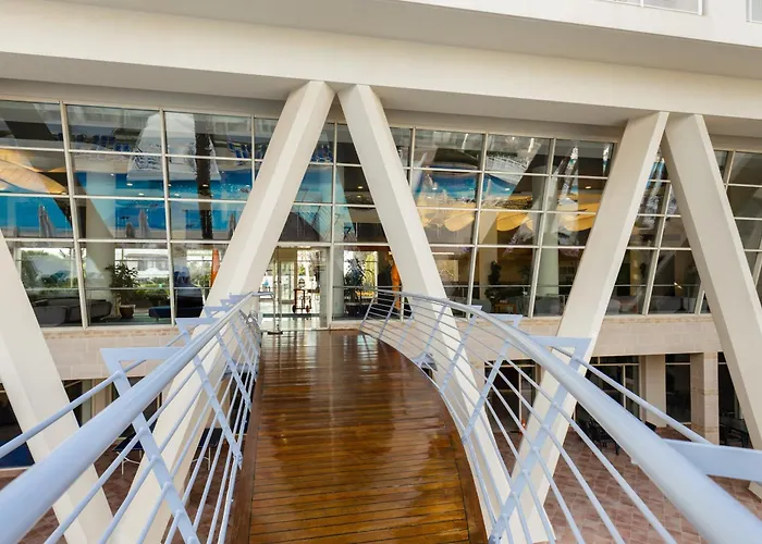 La Blanche & Θέρετρο 5*