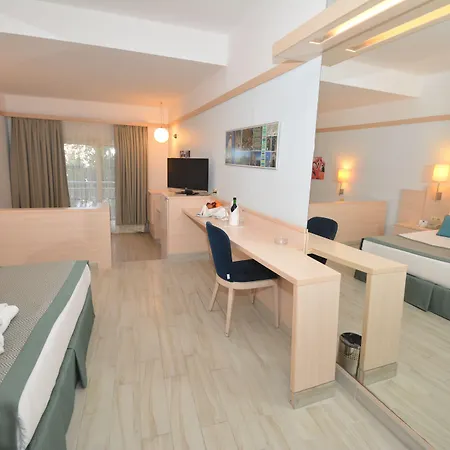 Θέρετρο La Blanche & 5*