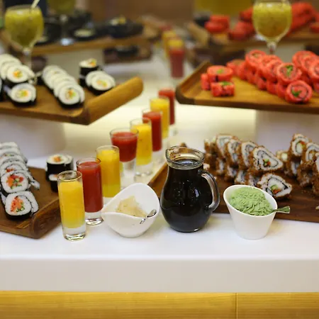 La Blanche & Üdülőközpont 5*