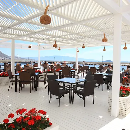 La Blanche & Üdülőközpont Turgutreis