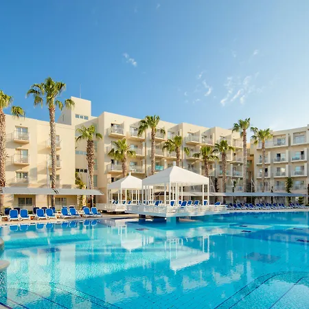 La Blanche & Resort 5*