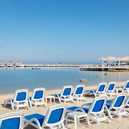 La Blanche & Θέρετρο Turgutreis