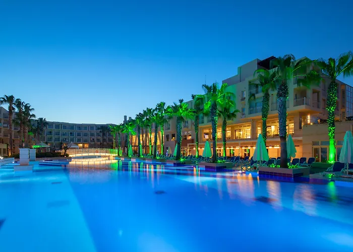 Semesteranläggning (resort) La Blanche & 5*